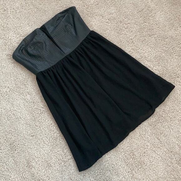 Ya Los Angeles Black Strapless Mini Dress Sz L - Picture 1 of 10